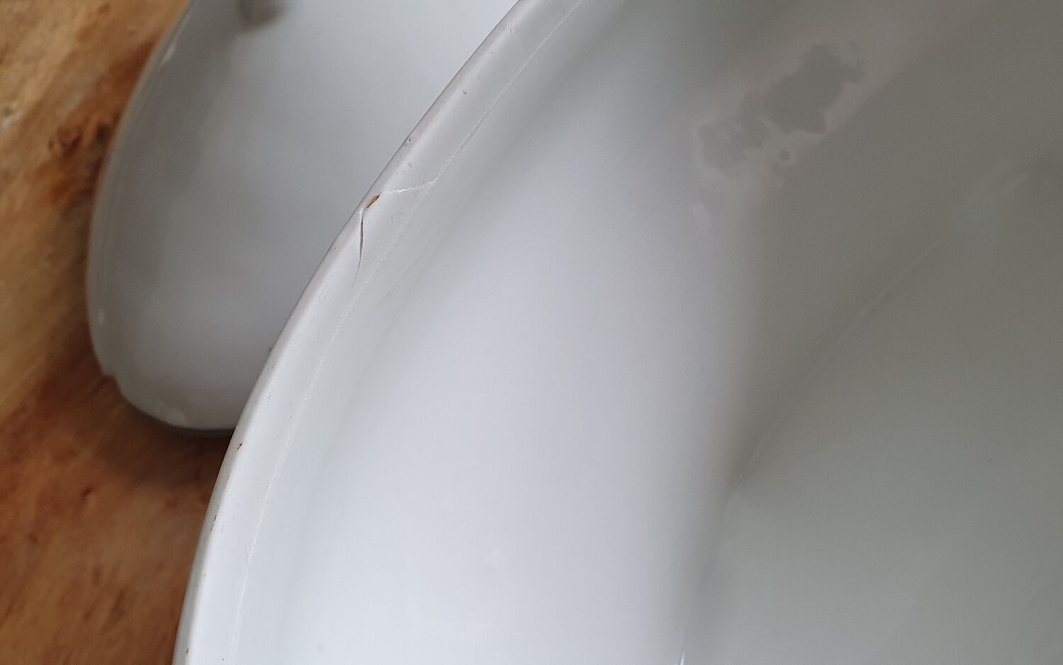 Ceramic tureen from Coimbra