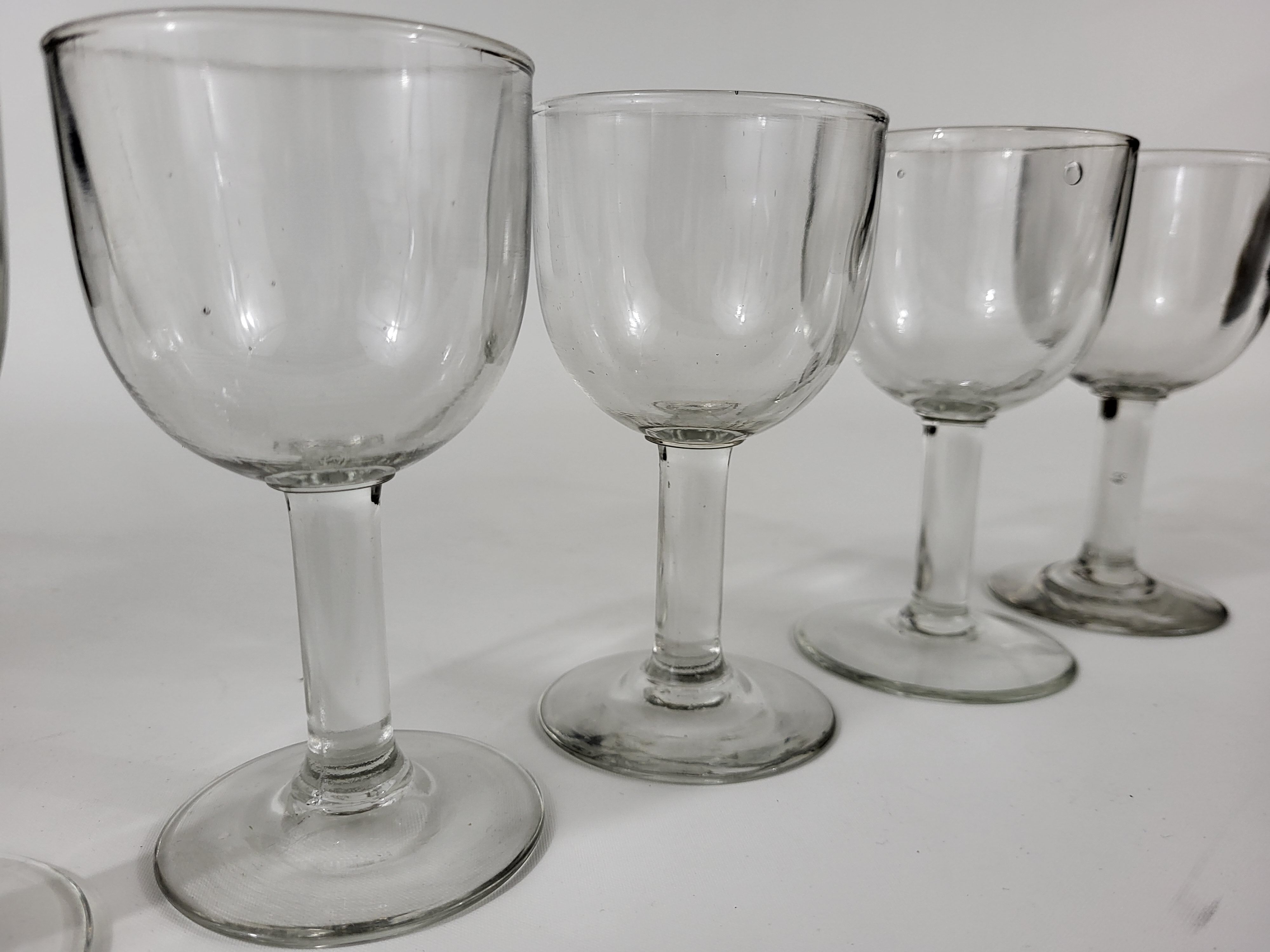 Set of 5 glasses blown balloon XIXth