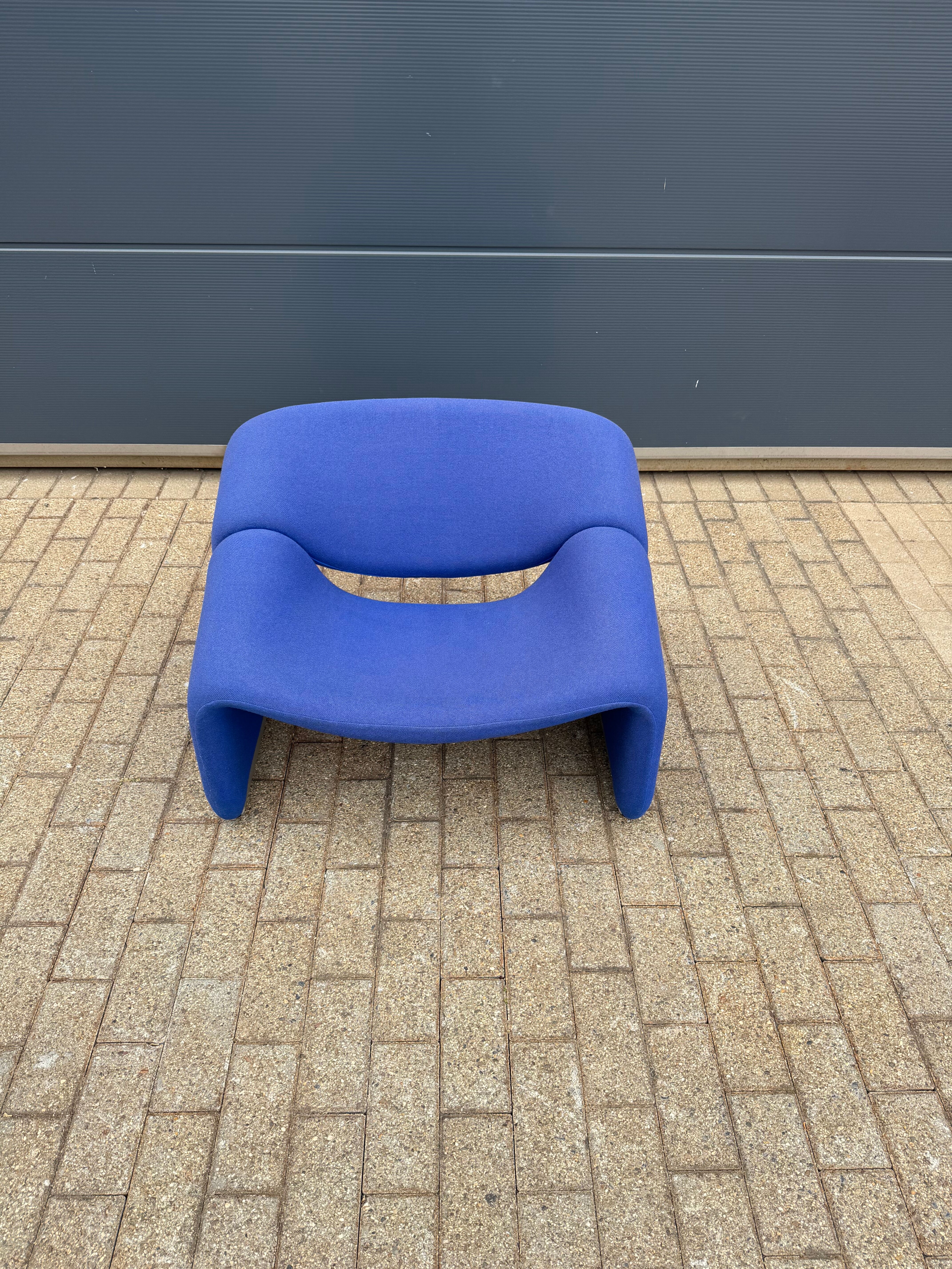 Artifort F598 Groovy armchair Pierre Paulin, Electric blue