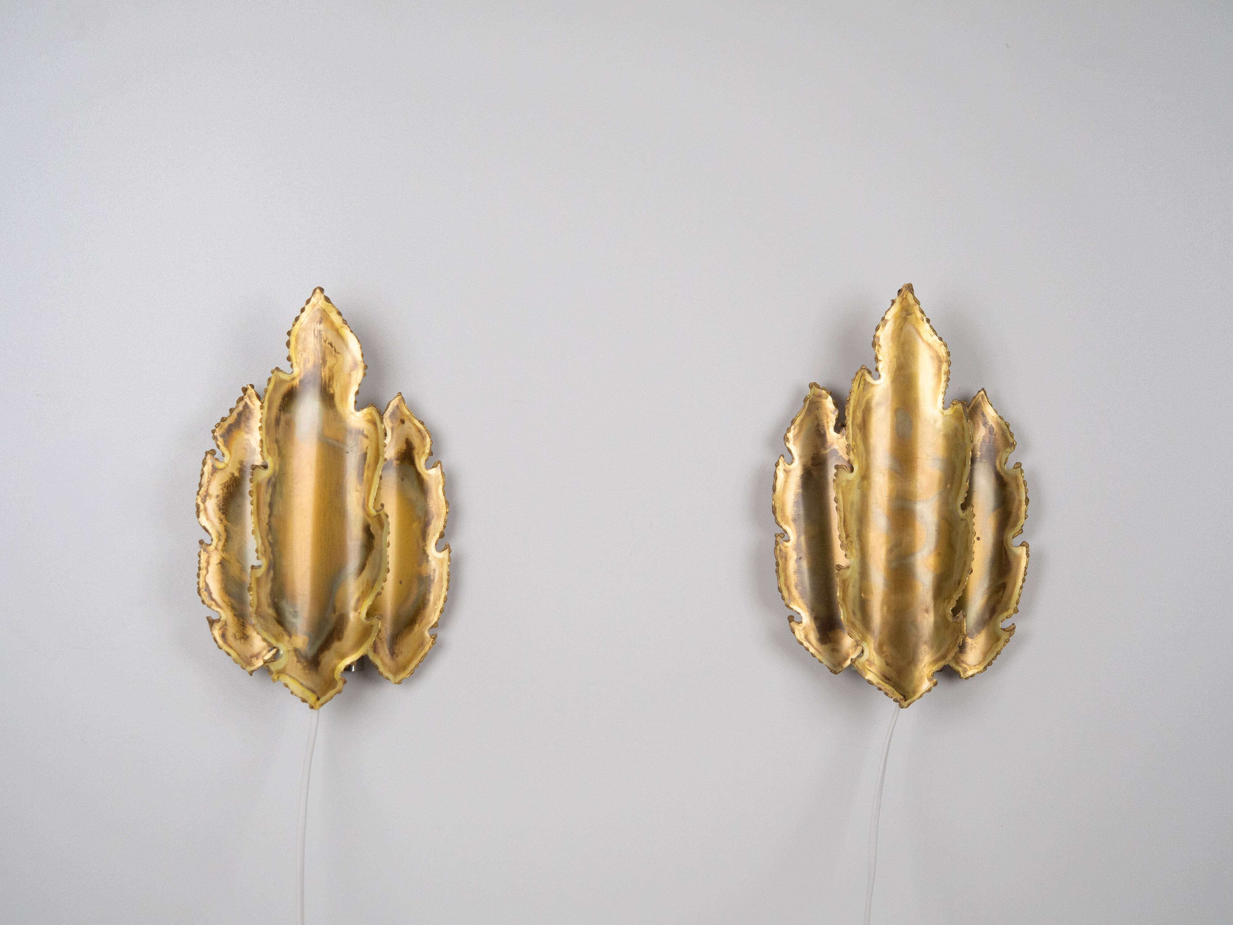 Pair of 2 vintage Holm Sorensen wall sconces from the 1960s.