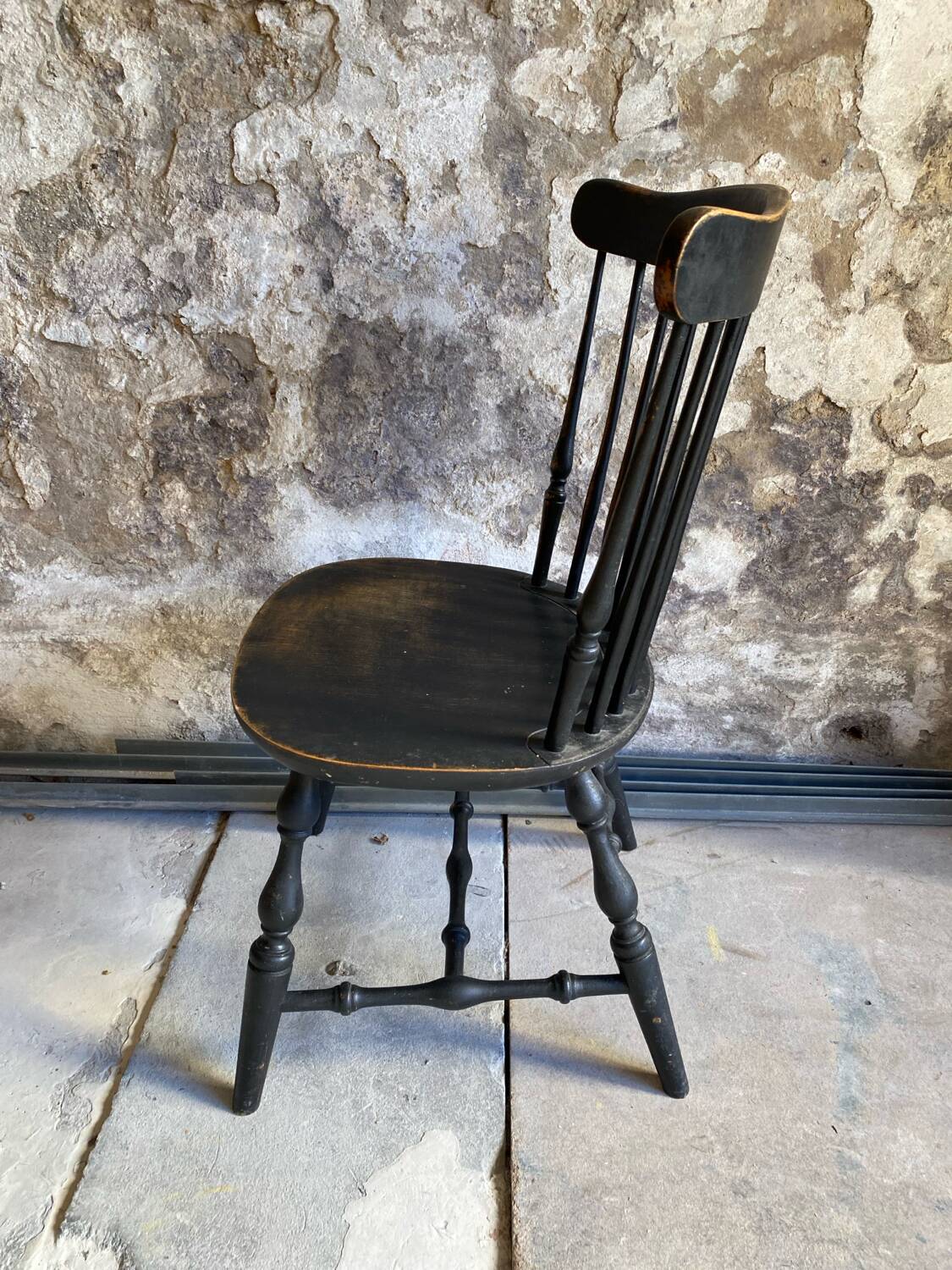 Windsor chair