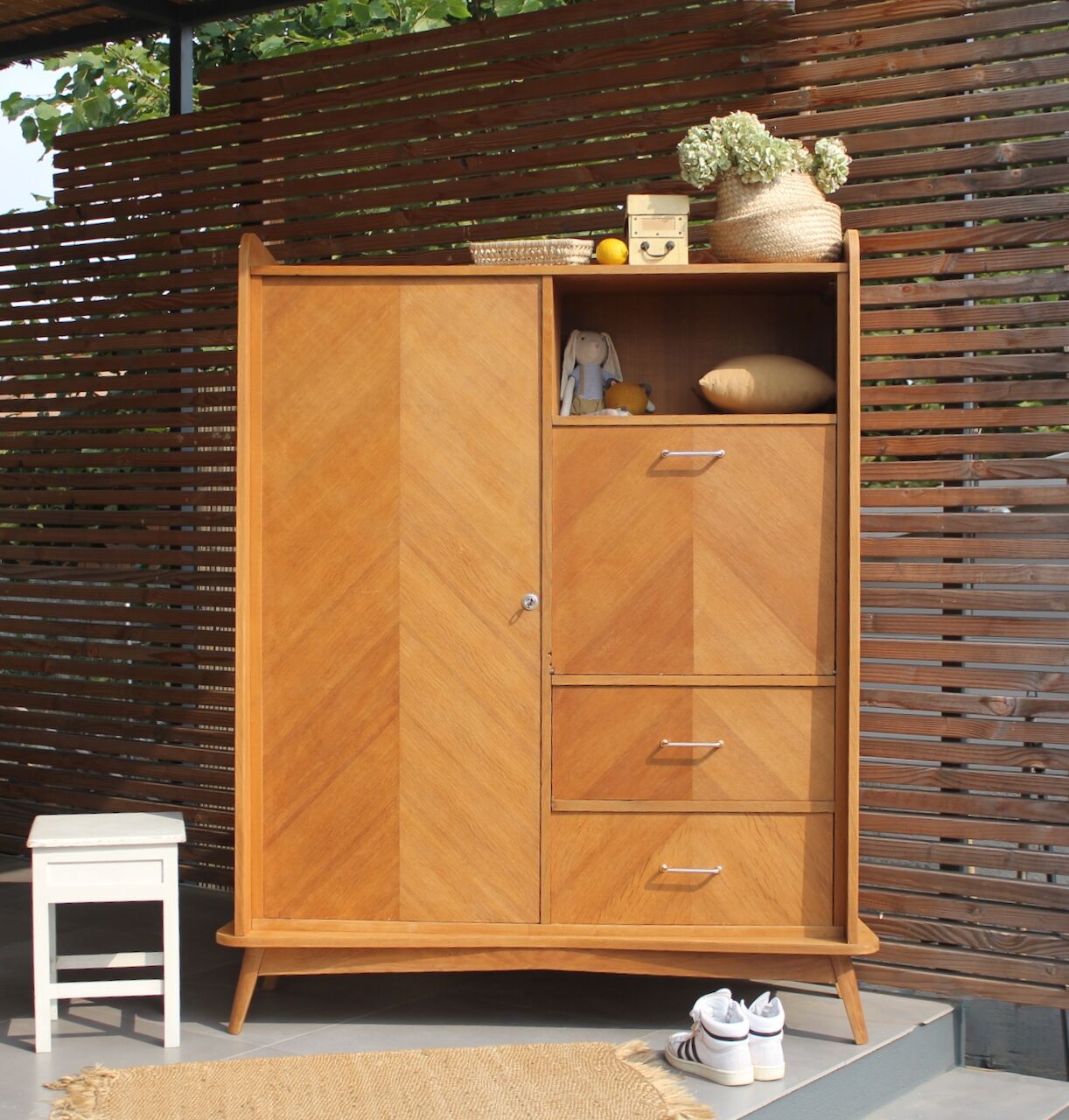 Vintage wardrobe compass feet