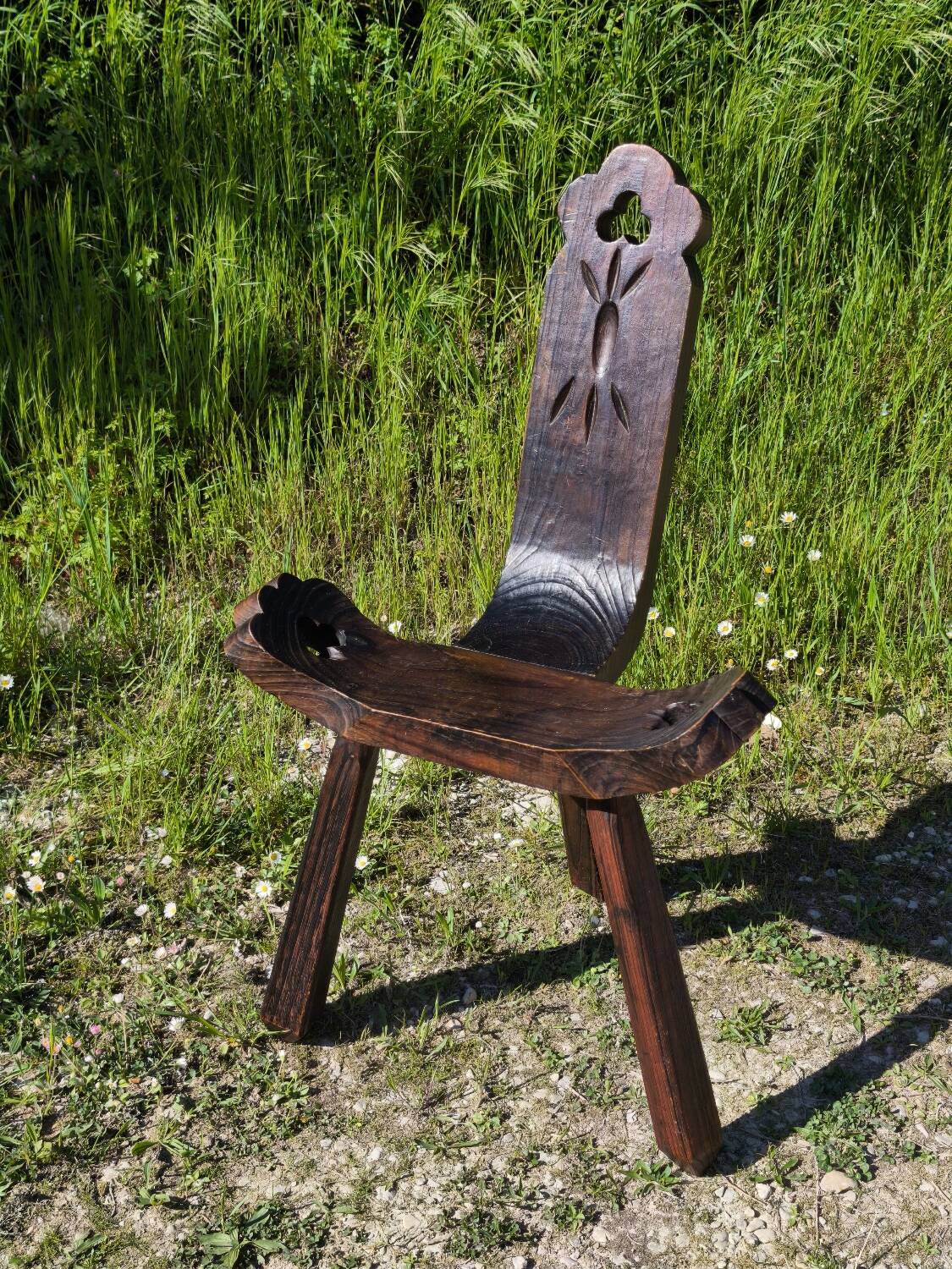 Brutalist tripod chair