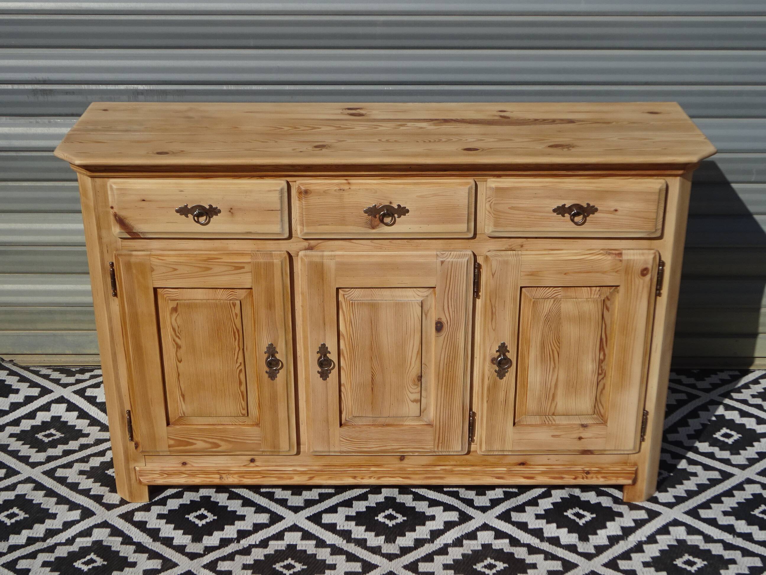 natural pine enfilade