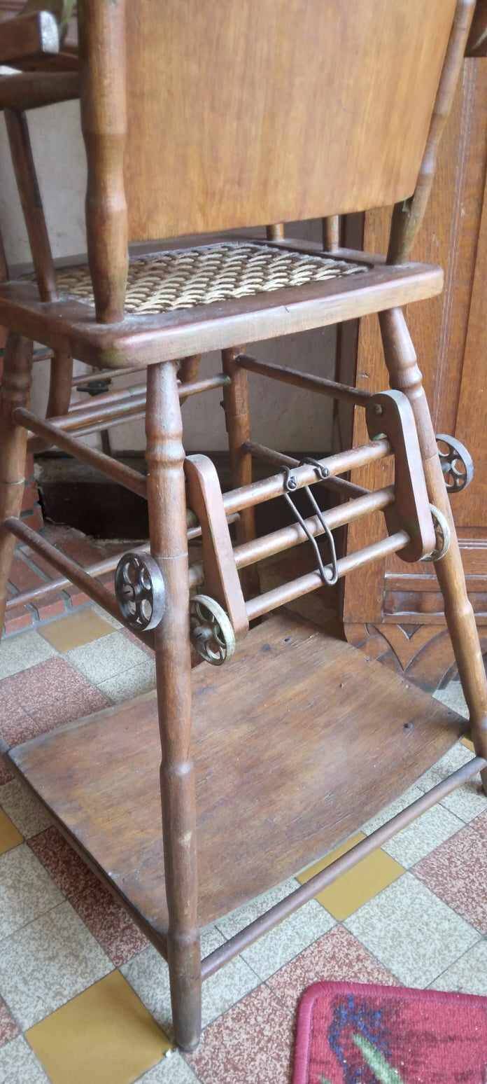 Old baby high chair