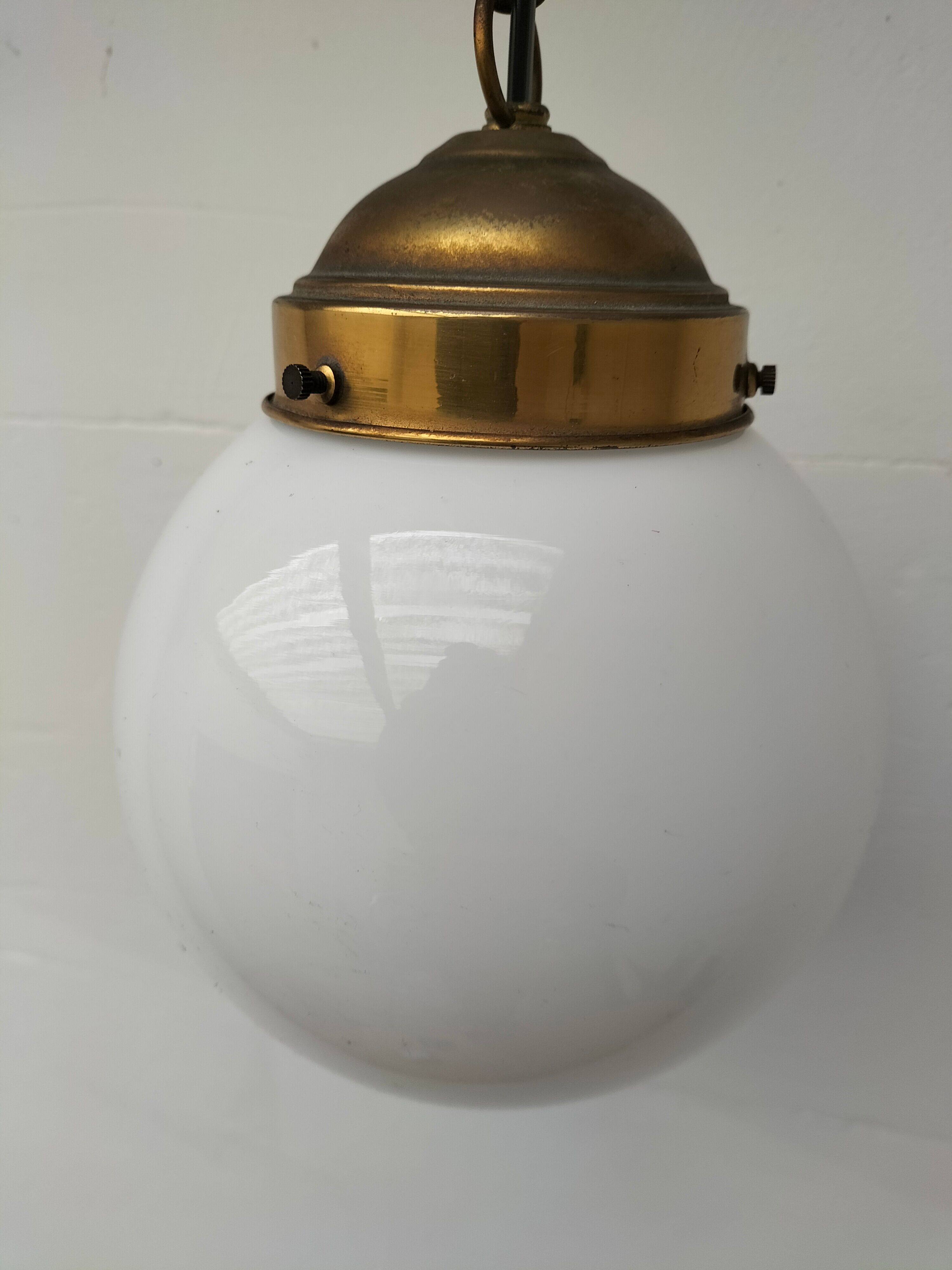 Opaline hanging lamp