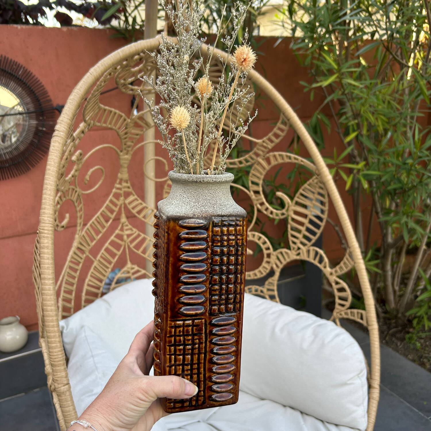 West Germany Carsten Tonnieshof Vase