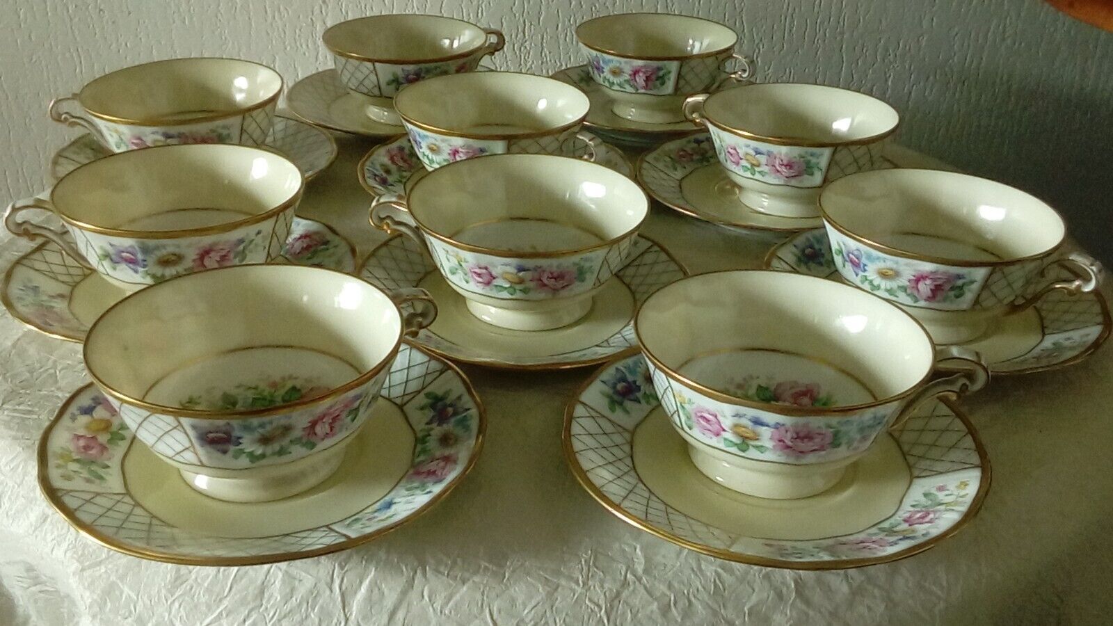 Coffee cup in limoges porcelain bernardaud floral decor
