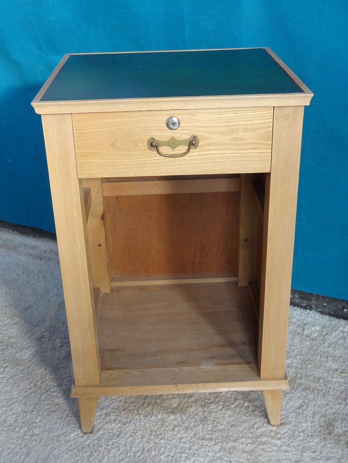 Store checkout counter 50s