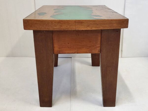 Table d'appoint vintage 1970 en resine epoxy verte & chene massif 70s bruta