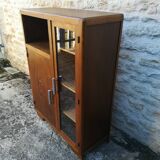 Buffet showcase of the 1940s