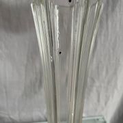 Vase, Soliflore à 6 pans dentelés  XXe siècle