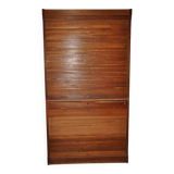 Large curtain cabinet, 2 sections.