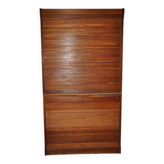 Large curtain cabinet, 2 sections.