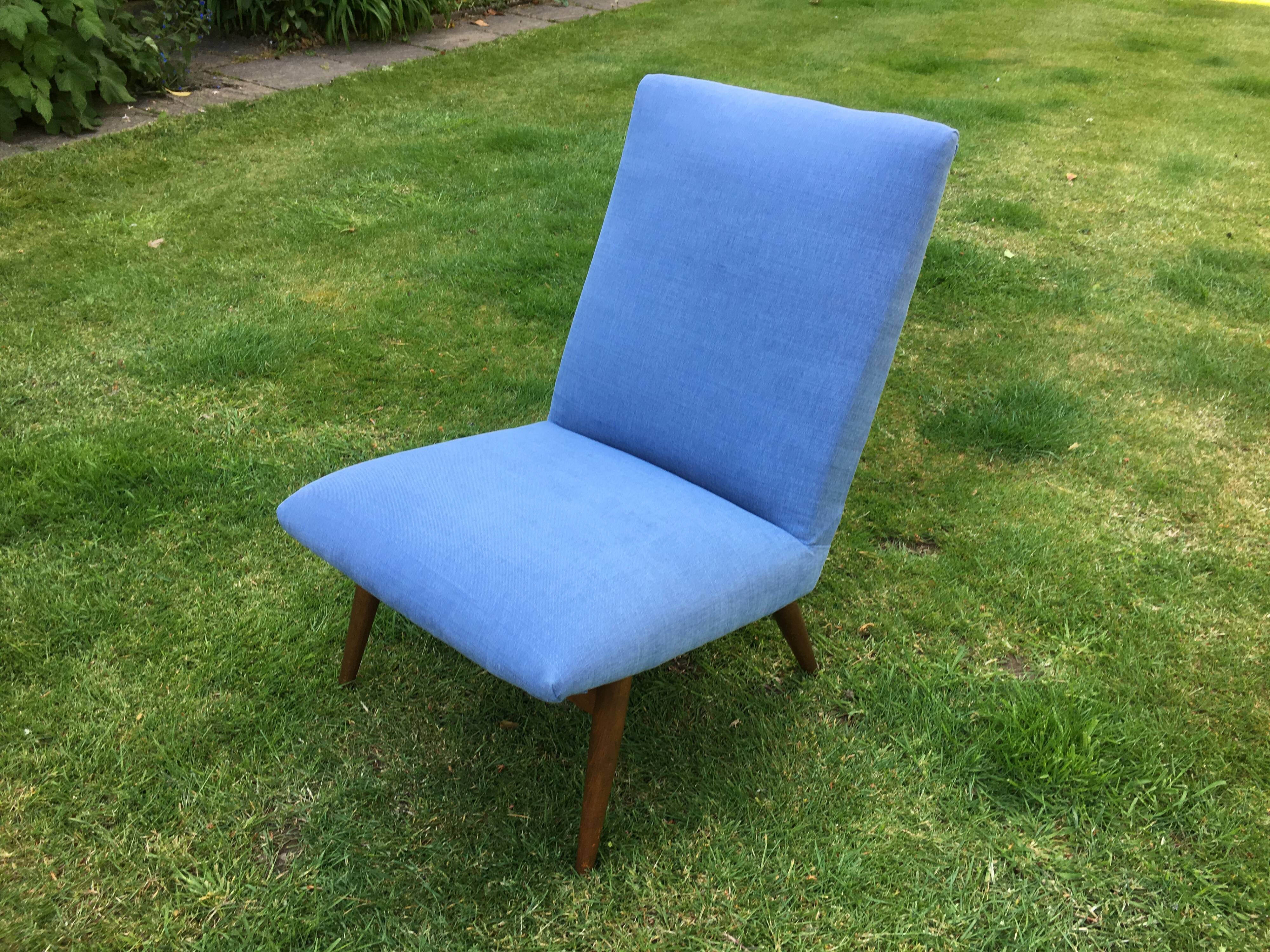 Parker Knoll armchair model PM 945/7