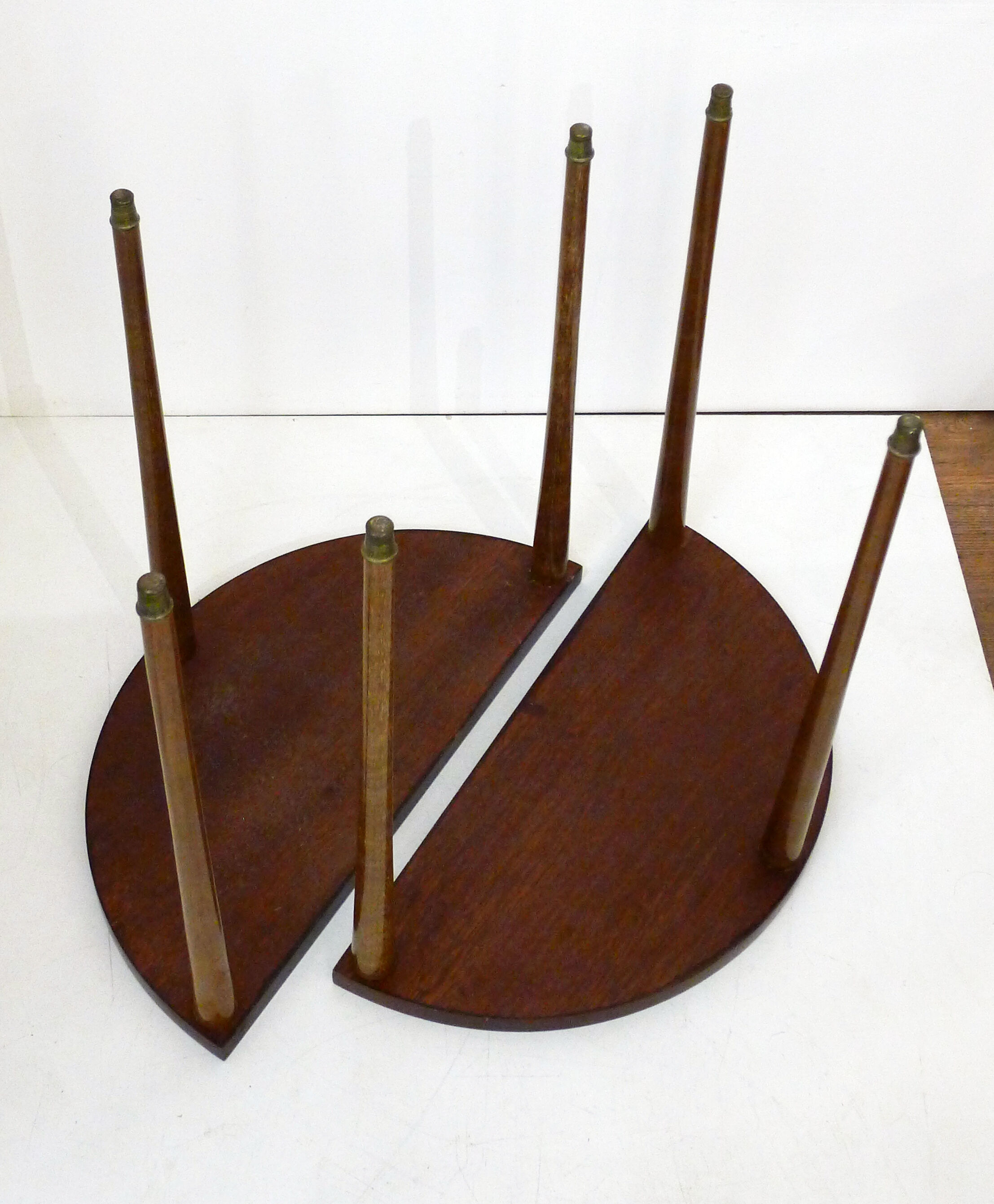 Set de 4 tables gigognes en bois