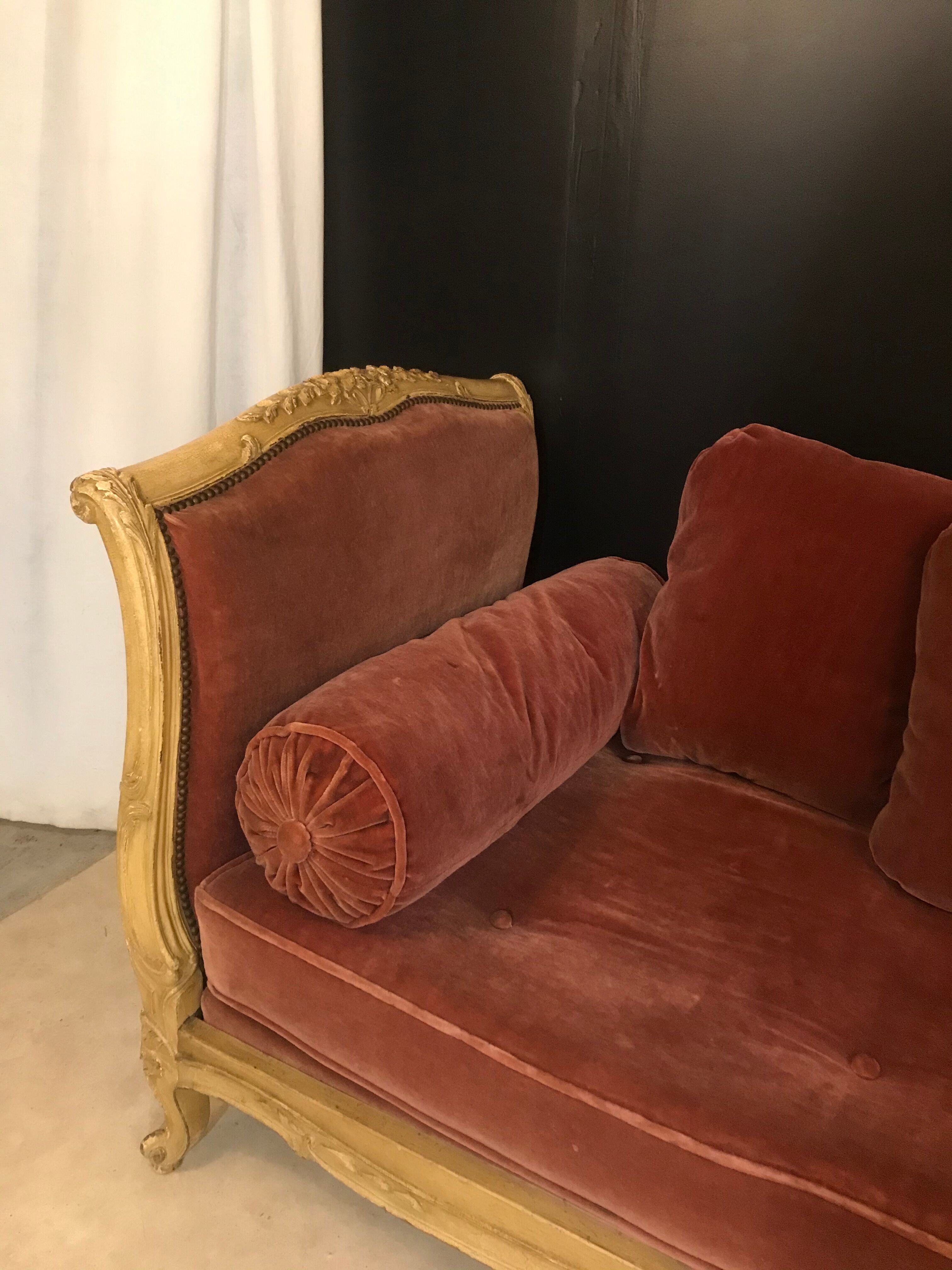 Louis XV style rest bed