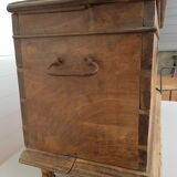 Walnut chest late 18th Century