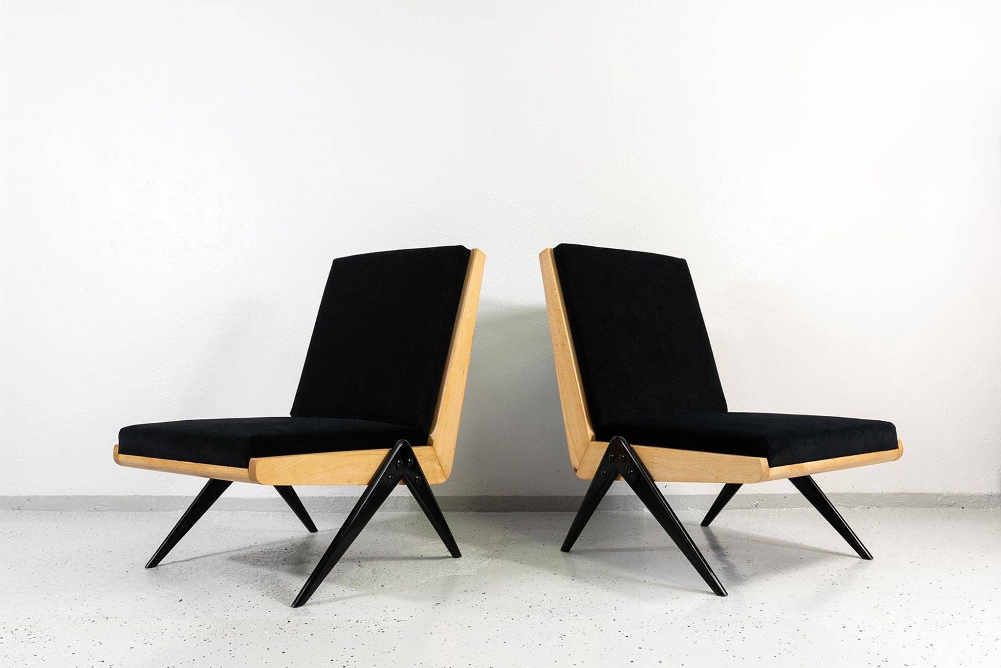 Modernist Chairs, Type 1312 By Slupskie Furniture Factory, Poland, 1960s