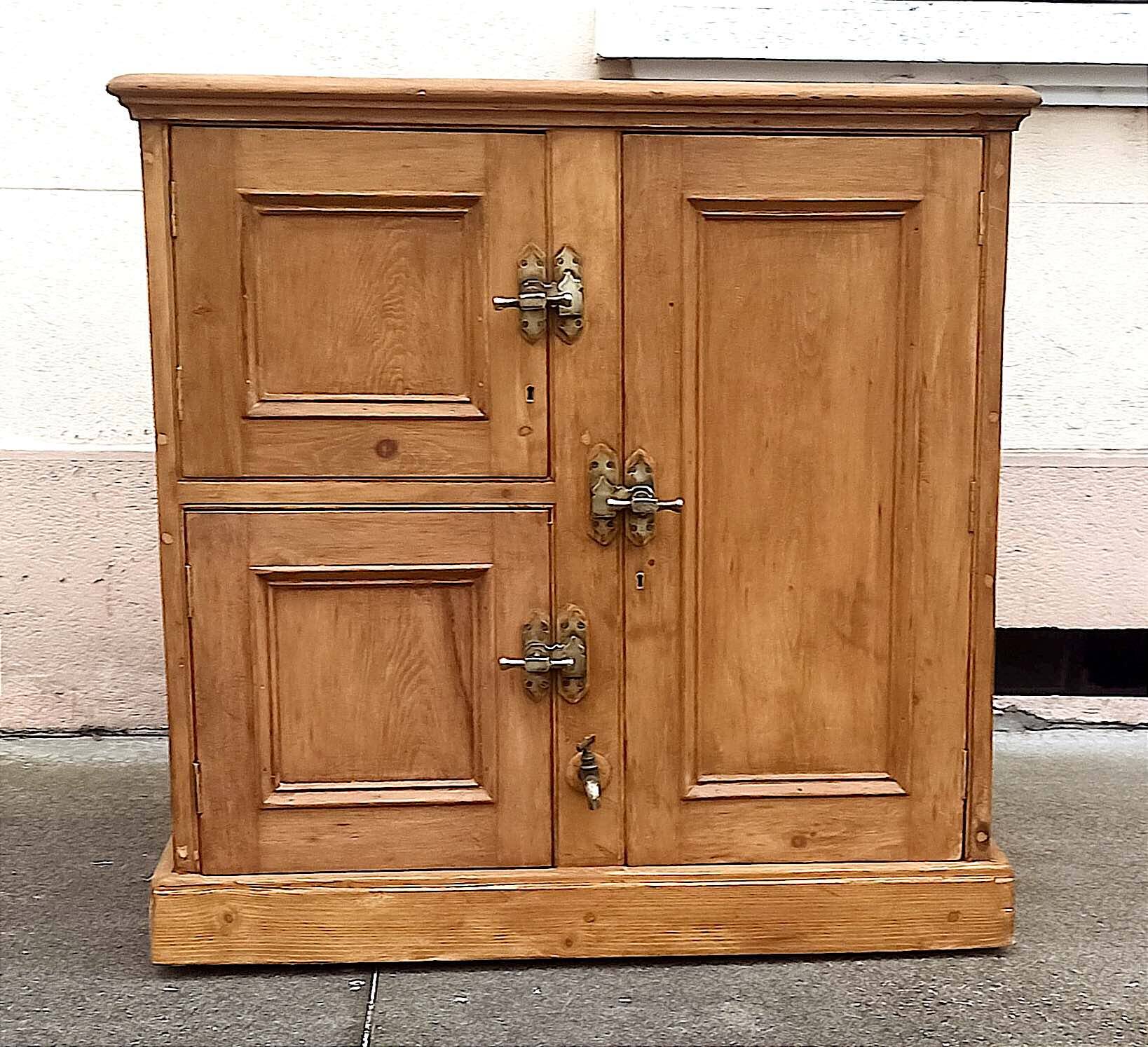 Wine cellar icebox, late 19th, early 20th century