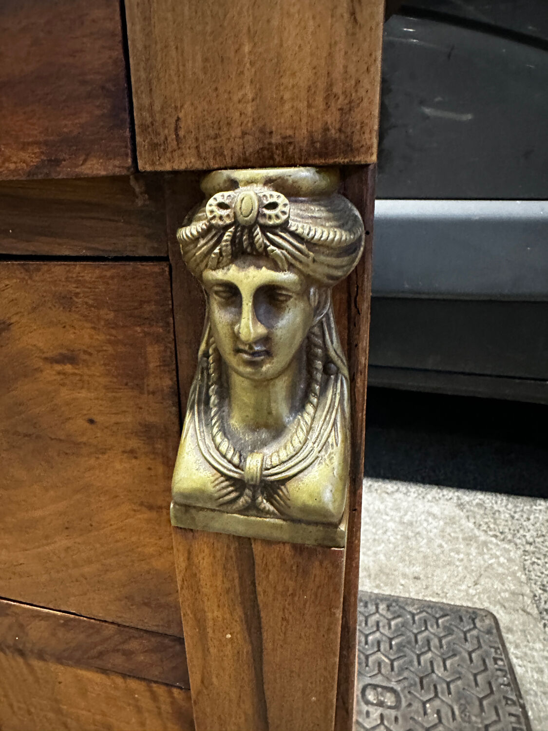 Empire commode from Egypt