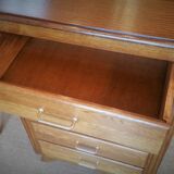 Dresser with feet compass