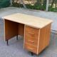 Bureau scandinave vintage en bois des années 70