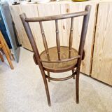 Chaise bistrot en bois