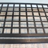 Glass and black metal table – sleek and contemporary design