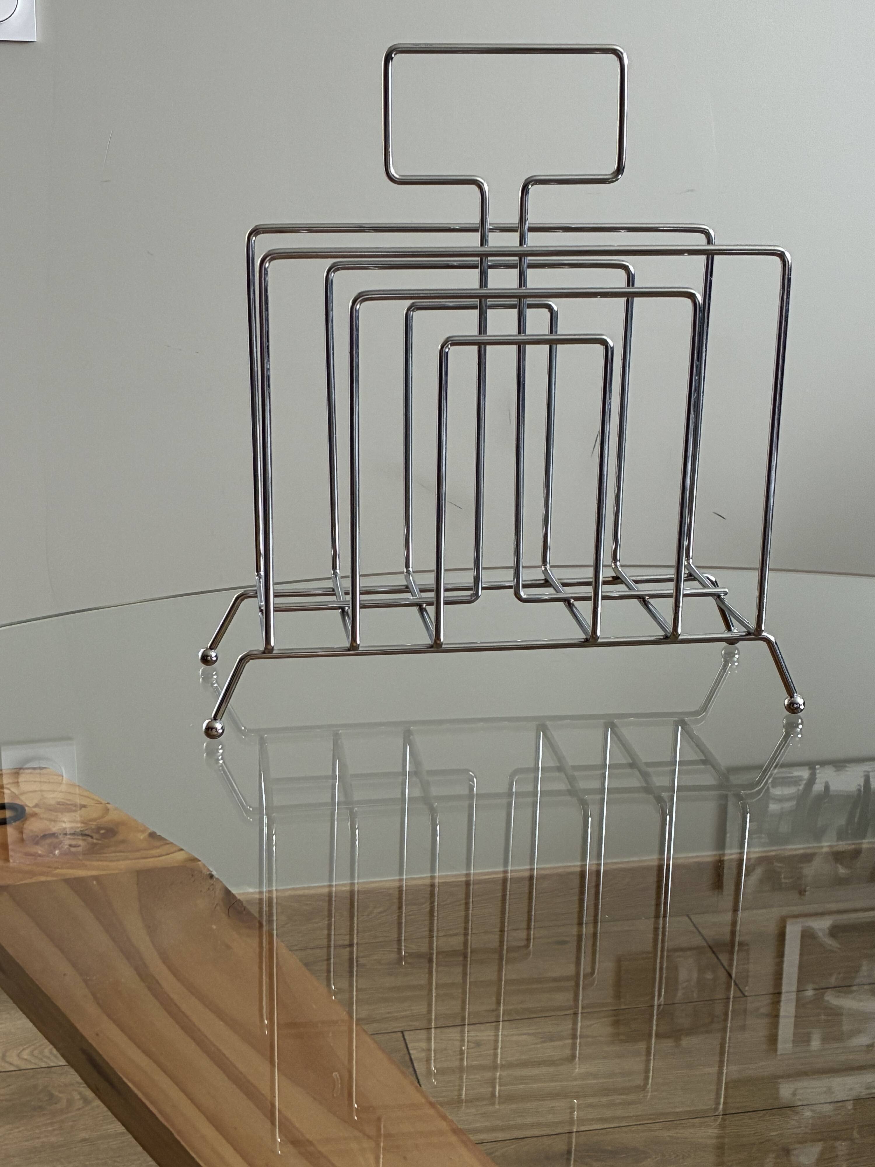 Vintage chrome magazine rack, 70s design - mid-century / space age style