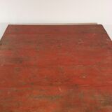 Red laqué wooden coffee table