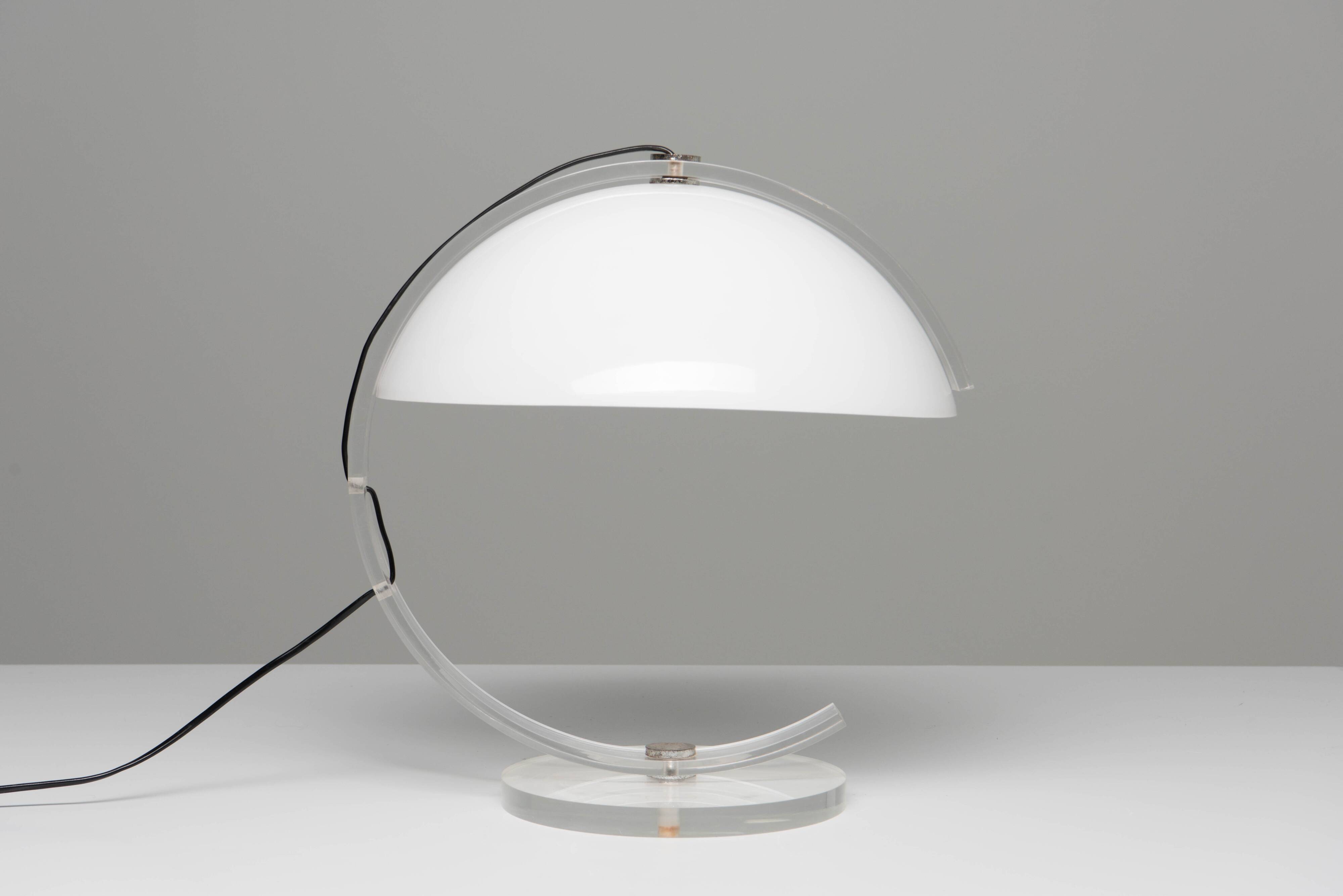 Lampe de table Space Age en acrylique