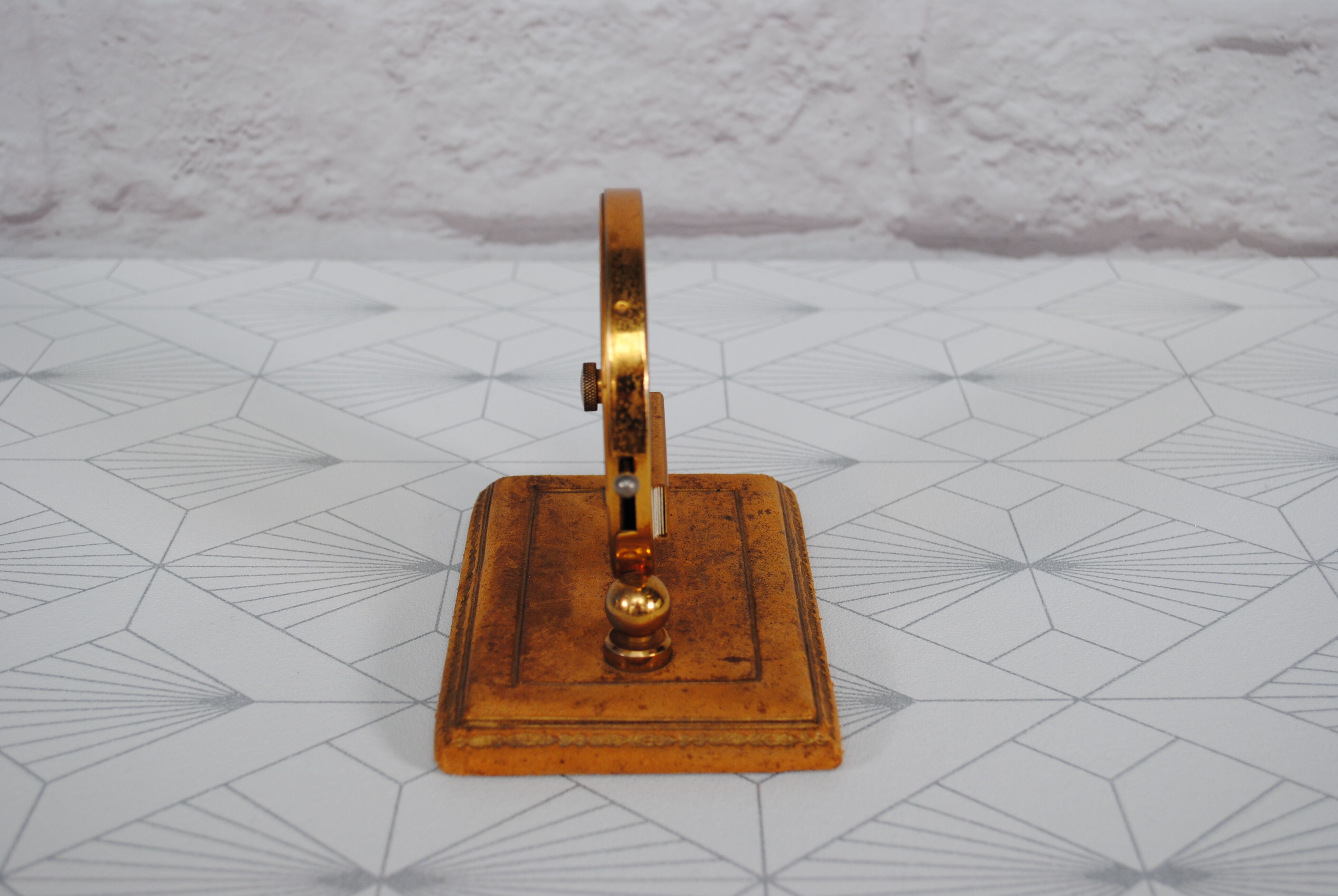 Mistral Perpetual Calendar 1960