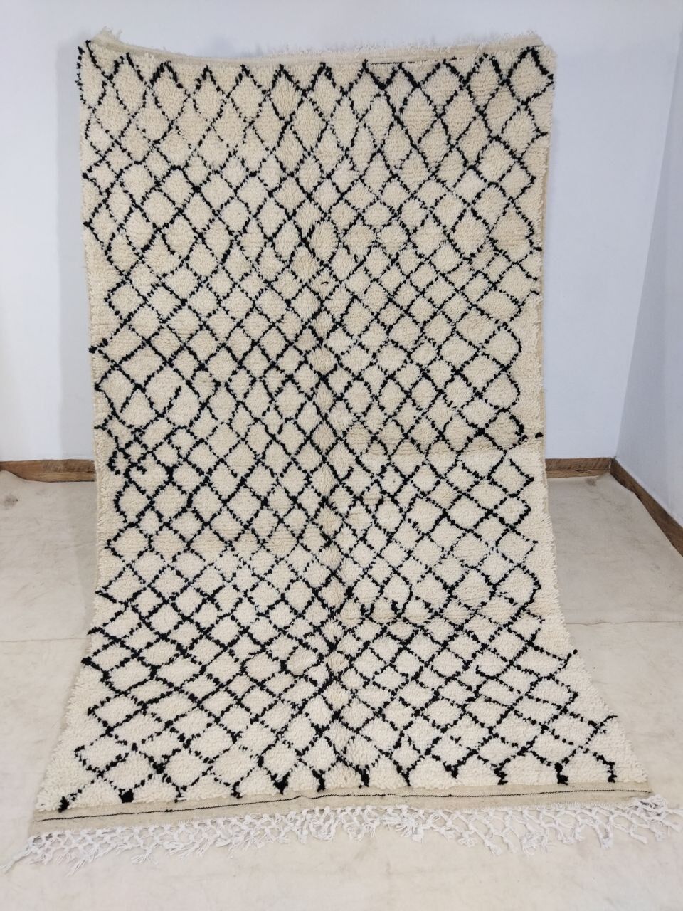 Handmade Moroccan Berber carpet 264 X 155 CM