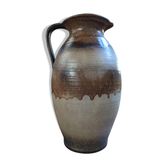 Ceramic pitcher vase