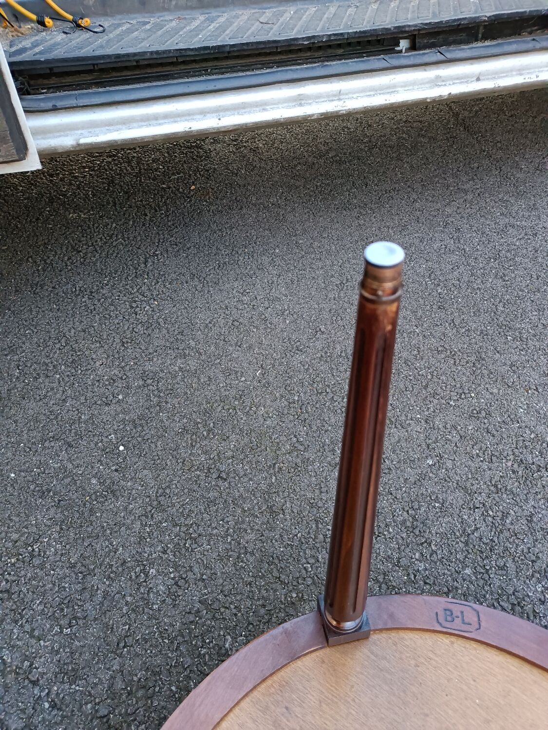 Table bouillotte style Louis XVI marble top