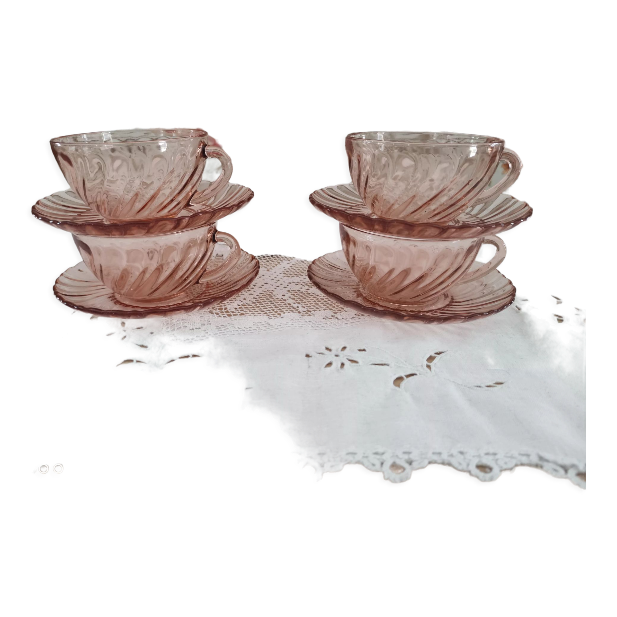 Set of 4 vintage tea cups or long coffee in rosaline Arcoroc France