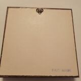 Small frame ceramic wood bird vintage flowers