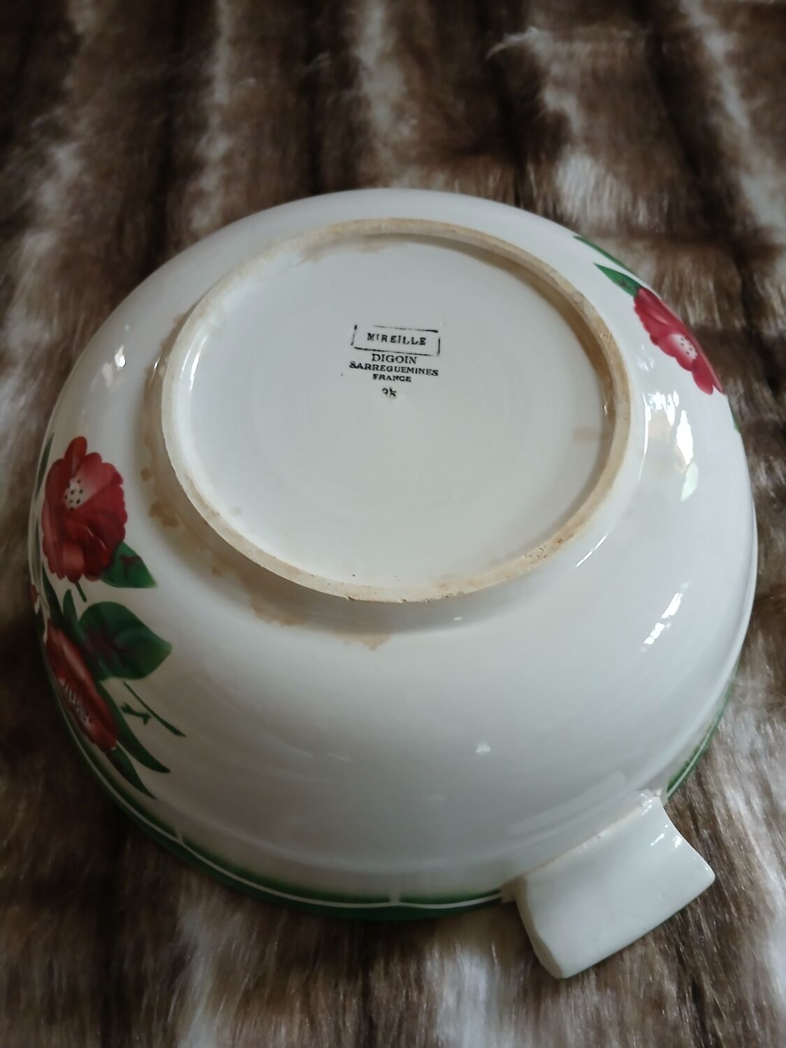 Antique soup tureen from Digoin and Sarreguemines