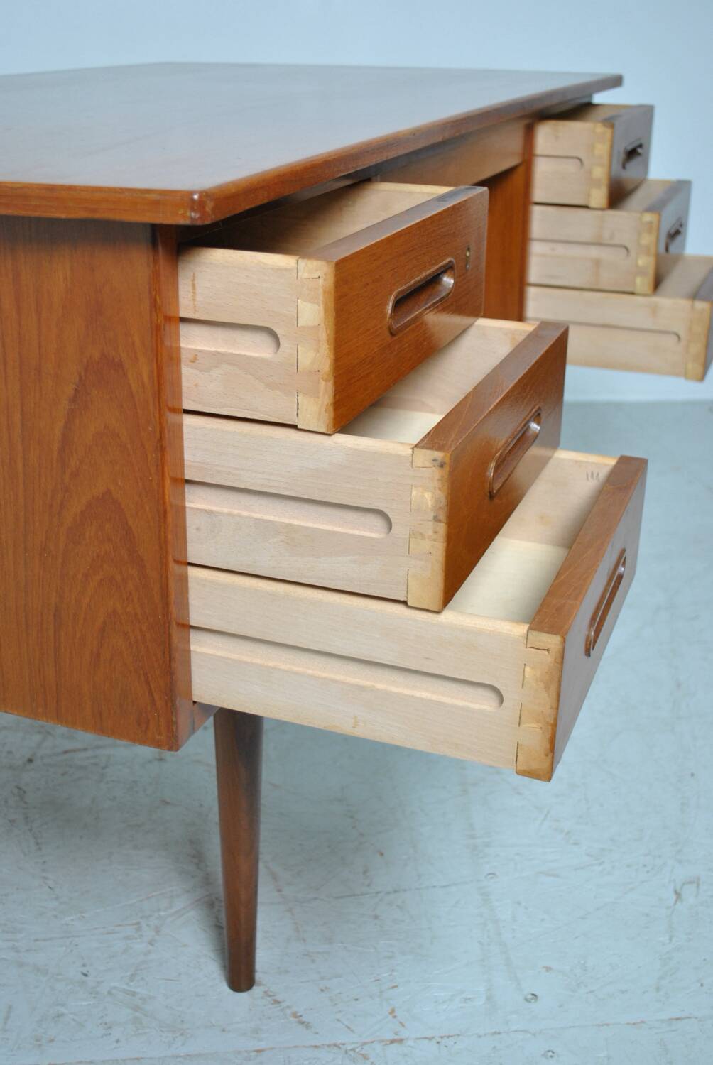 Bureau scandinave teck 1960