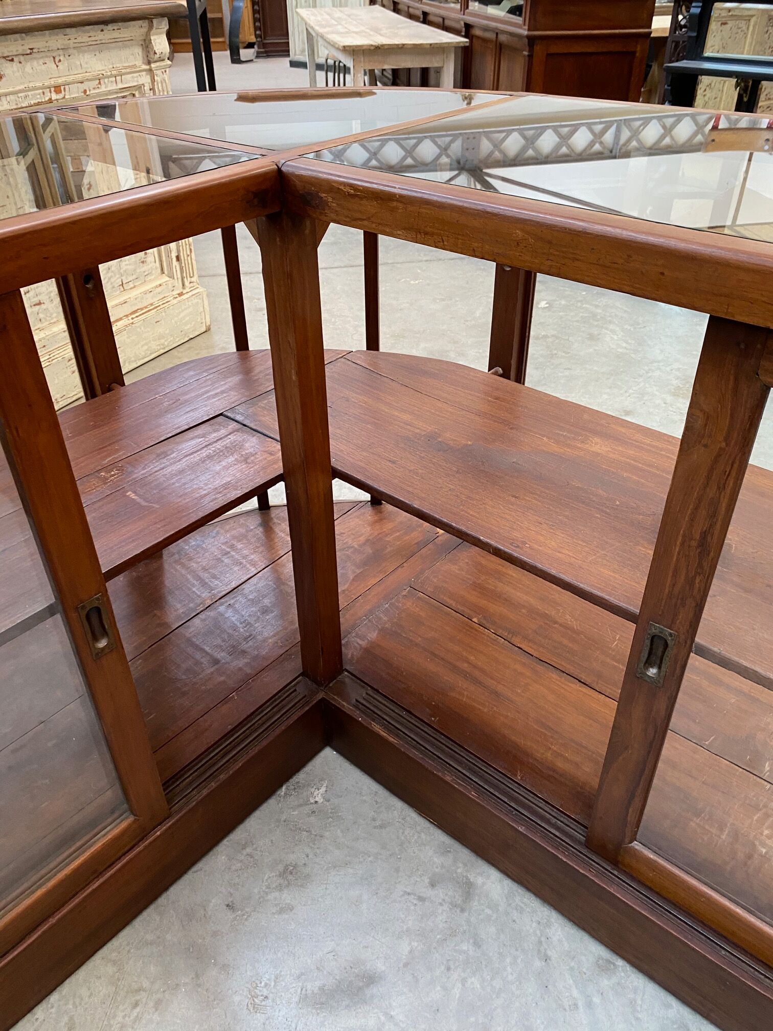 Mahogany corner display counter