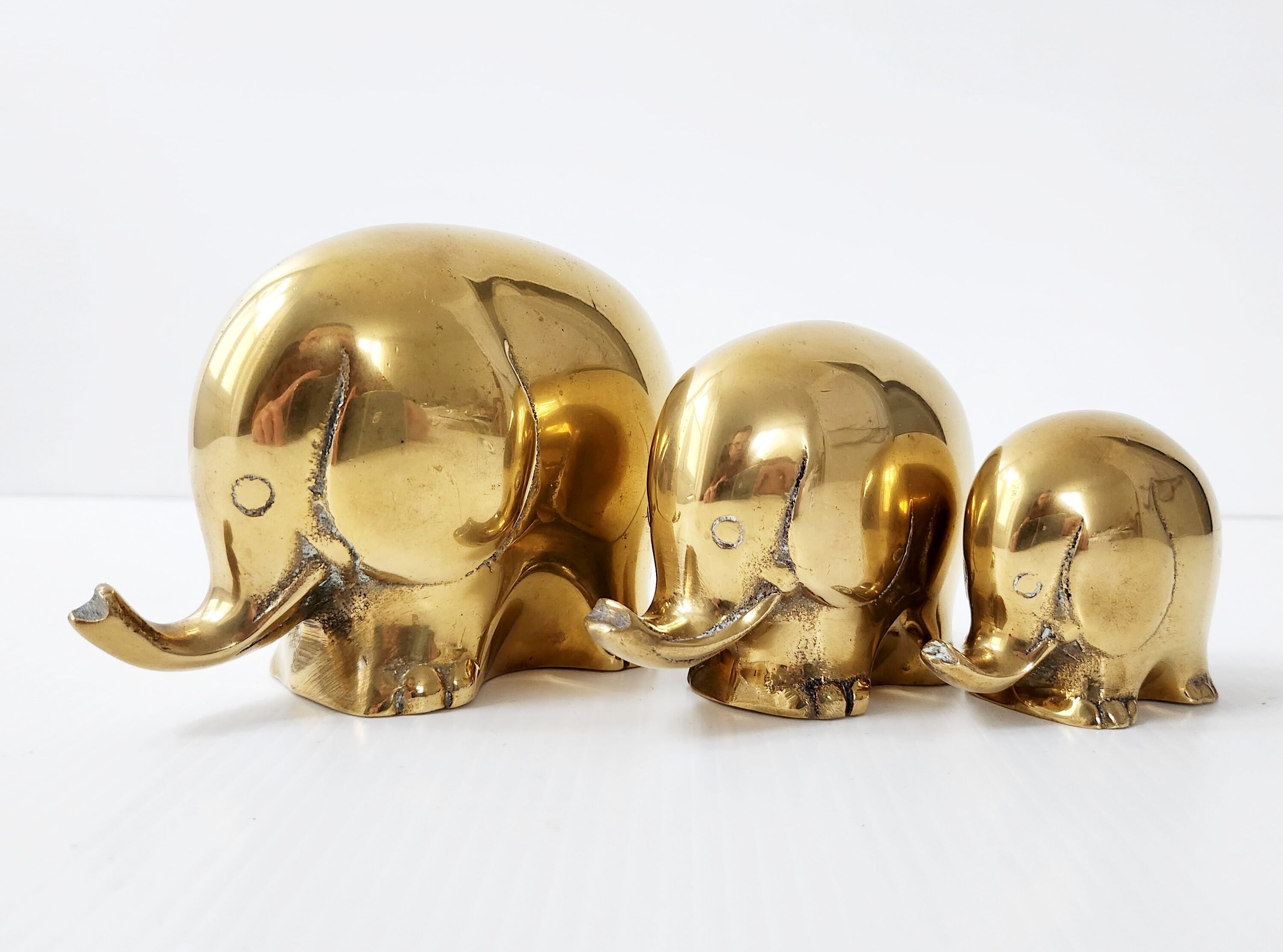 Suite de 3 éléphants en laiton vintage 1970
