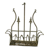 Old planter support