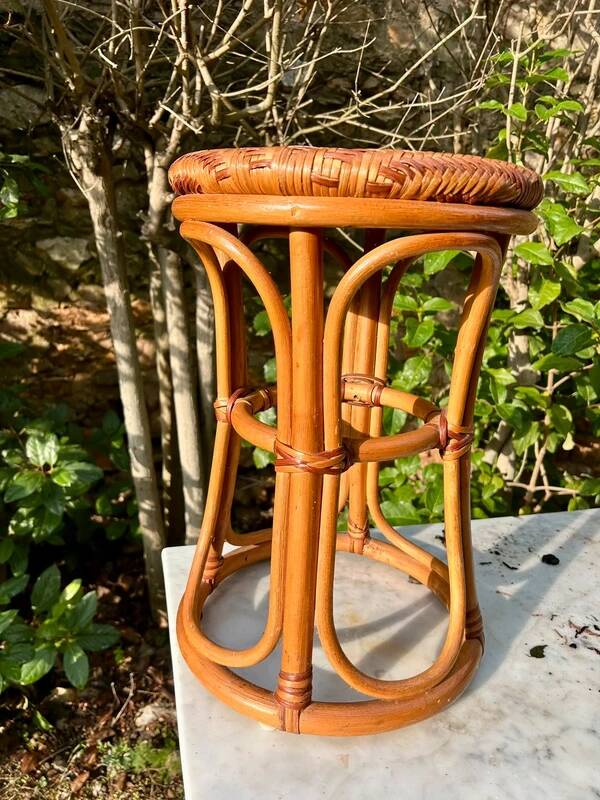 Tabouret vintage en rotin