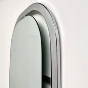 Bauhaus mirror in chrome-plated steel