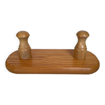 Petit porte manteau en bois deux patères