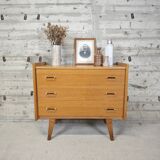 Vintage chest of drawers in light wood