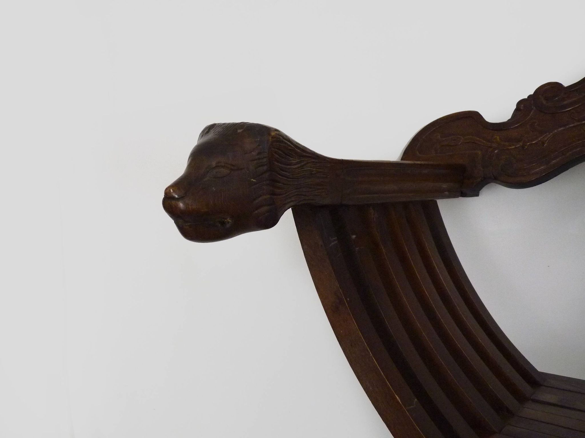 Vintage Savonarola chair with lion head, wood, Italy, 1950s