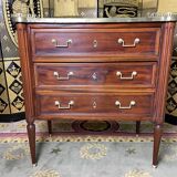 Commode en acajou de style Louis XVI restaurée