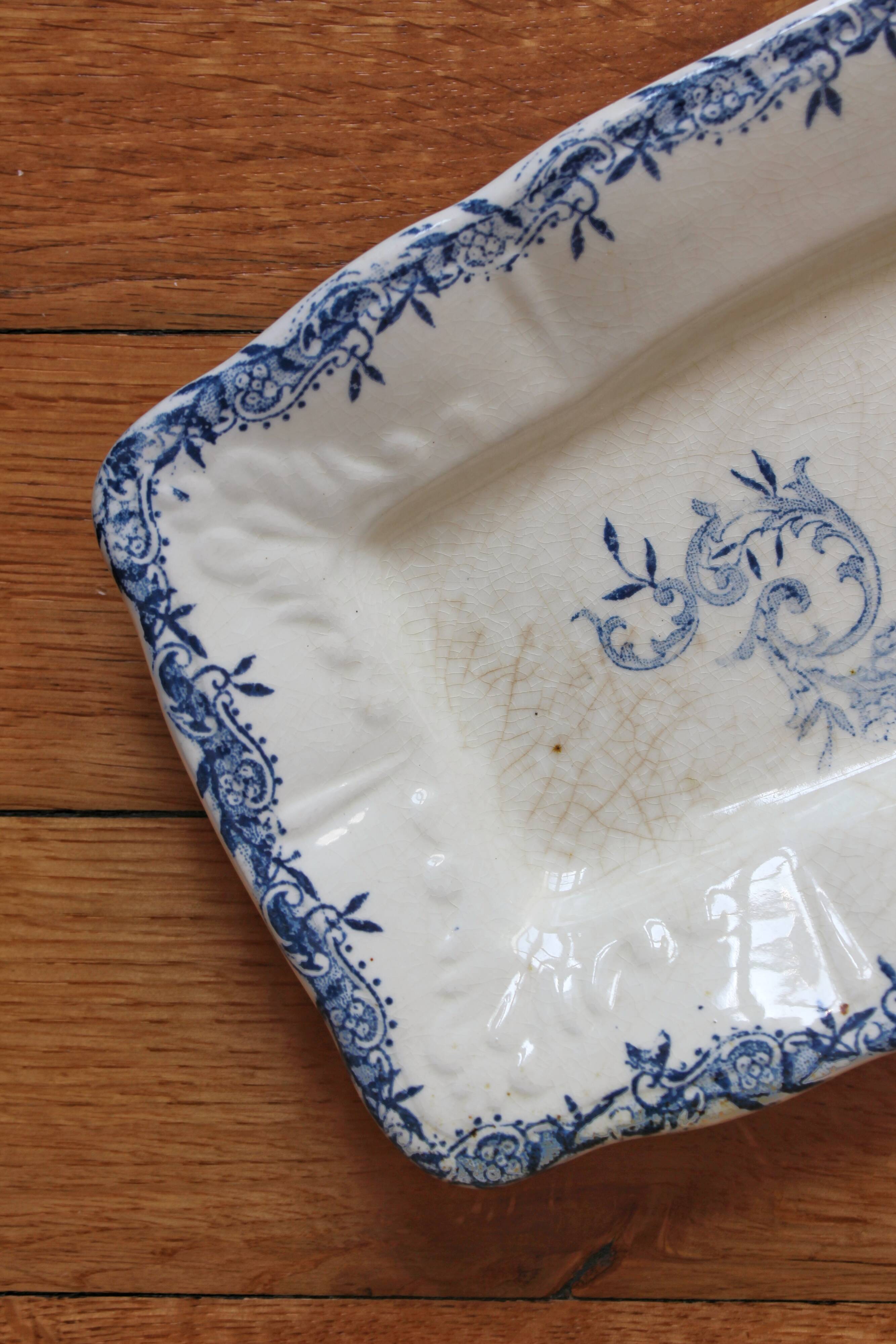 Ironware dish "Montespan" model Clairefontaine early 20th century